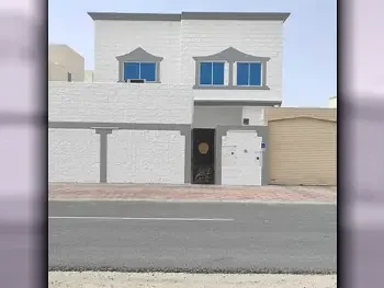 Family Residential  Not Furnished  Al Daayen  Umm Qarn  6 Bedrooms