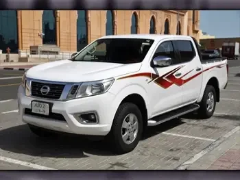 Nissan  Navara  SE  2020  Automatic  27,800 Km  4 Cylinder  Four Wheel Drive (4WD)  Pick Up  White