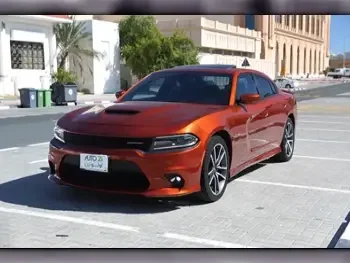 Dodge  Charger  RT  2021  Automatic  42,000 Km  8 Cylinder  Rear Wheel Drive (RWD)  Sedan  Orange