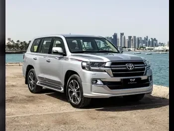 Toyota  Land Cruiser  GXR- Grand Touring  2020  Automatic  16,000 Km  8 Cylinder  Four Wheel Drive (4WD)  SUV  Silver