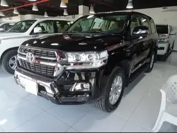 Toyota  Land Cruiser  GXR  2021  Automatic  175,000 Km  8 Cylinder  Four Wheel Drive (4WD)  SUV  Black