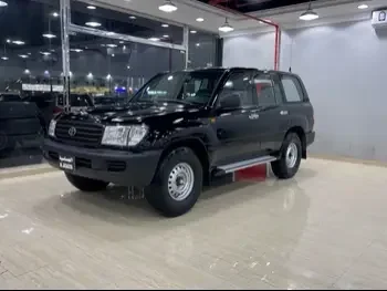 Toyota  Land Cruiser  G  2000  Manual  639,000 Km  6 Cylinder  Four Wheel Drive (4WD)  SUV  Black