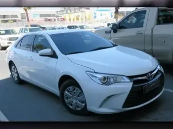 Toyota  Camry  2017  Automatic  420,000 Km  4 Cylinder  Front Wheel Drive (FWD)  Sedan  White