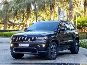 Jeep  Grand Cherokee  Limited  2017  Automatic  151,000 Km  6 Cylinder  Four Wheel Drive (4WD)  SUV  Brown