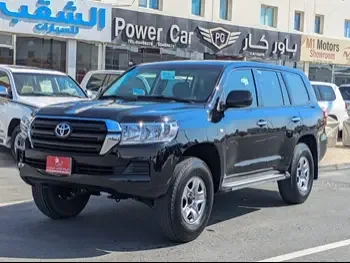 Toyota  Land Cruiser  G  2016  Manual  260,000 Km  6 Cylinder  Four Wheel Drive (4WD)  SUV  Black