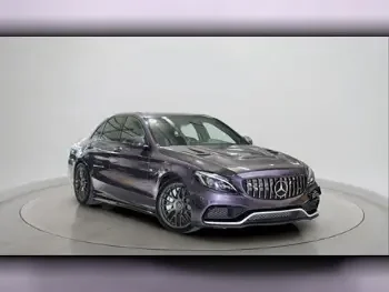 مرسيدس - بنز  سي - كلاس  63 AMG  2016  اوتوماتيك  108,000 كم  8 سلندر  دفع خلفي  سيدان  رمادي