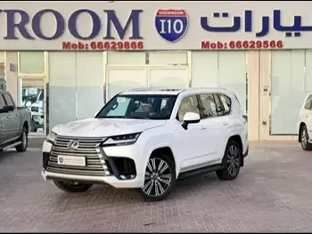 Lexus  LX  600 Luxury  2023  Automatic  16,000 Km  6 Cylinder  Four Wheel Drive (4WD)  SUV  White  With Warranty