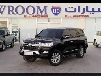 Toyota  Land Cruiser  GXR  2021  Automatic  175,000 Km  8 Cylinder  Four Wheel Drive (4WD)  SUV  Black