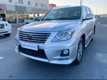 Lexus  LX  570  2010  Automatic  340,000 Km  8 Cylinder  Four Wheel Drive (4WD)  SUV  Silver