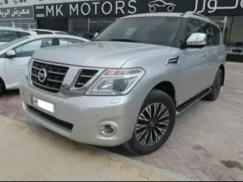 Nissan  Patrol  Platinum  2015  Automatic  163,000 Km  8 Cylinder  Four Wheel Drive (4WD)  SUV  Silver