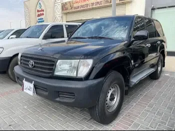 Toyota  Land Cruiser  G  2000  Manual  364,000 Km  6 Cylinder  Four Wheel Drive (4WD)  SUV  Black