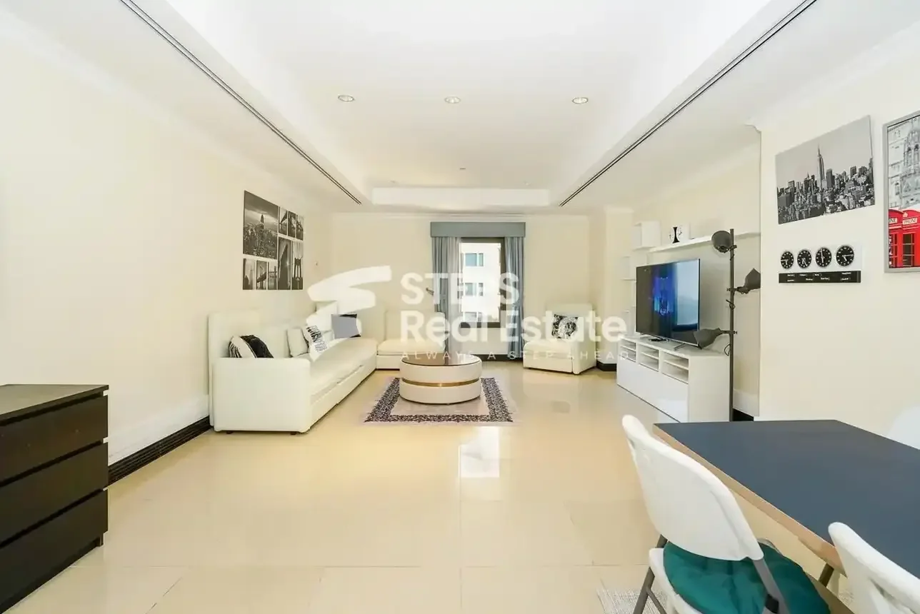 1 Bedrooms  Apartment  For Rent  Doha -  The Pearl  Fully Furnished