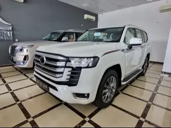 Toyota  Land Cruiser  GXR Twin Turbo  2023  Automatic  0 Km  6 Cylinder  Four Wheel Drive (4WD)  SUV  White  With Warranty