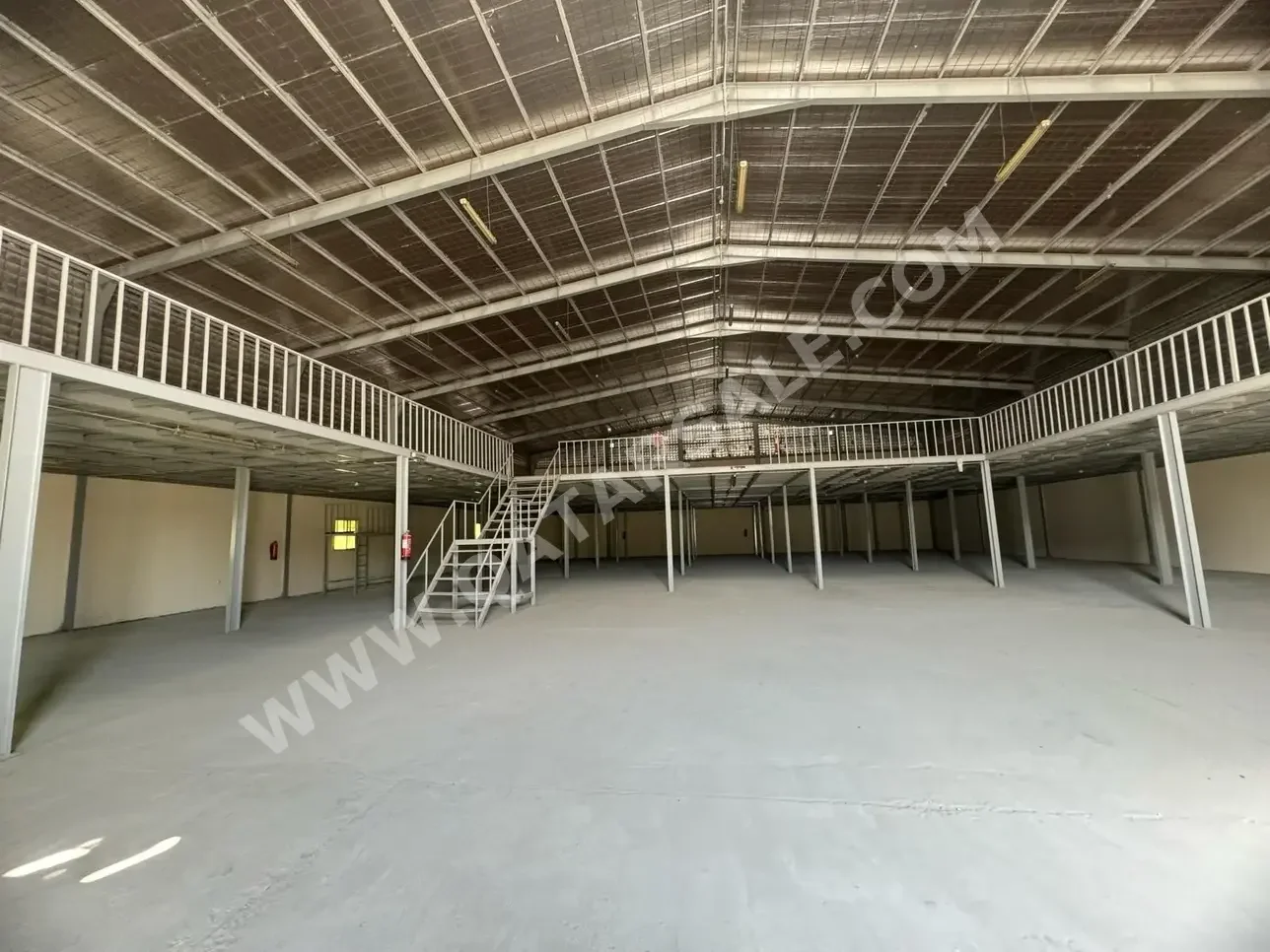 Labour Camp - Al Rayyan  - Industrial Area  -Area Size: 1800 Square Meter