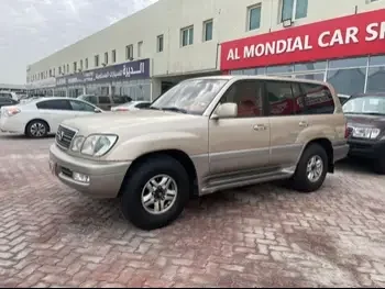 Lexus  LX  470  2000  Automatic  400,000 Km  8 Cylinder  Four Wheel Drive (4WD)  SUV  Gold