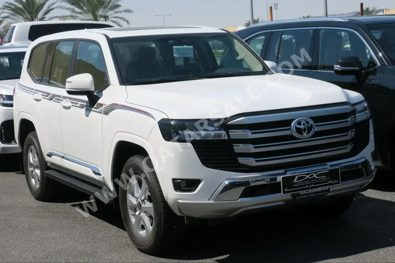 Toyota  Land Cruiser  GXR Twin Turbo  2023  Automatic  0 Km  6 Cylinder  Four Wheel Drive (4WD)  SUV  White  With Warranty