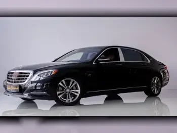 Mercedes-Benz  Maybach  S600  2016  Automatic  95,000 Km  12 Cylinder  Rear Wheel Drive (RWD)  Sedan  Black