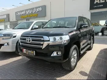 Toyota  Land Cruiser  GXR  2021  Automatic  0 Km  6 Cylinder  Four Wheel Drive (4WD)  SUV  Black  With Warranty