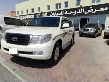 Toyota  Land Cruiser  GX  2010  Automatic  54,000 Km  6 Cylinder  Four Wheel Drive (4WD)  SUV  White