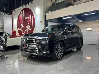 Lexus  LX  600 Luxury  2022  Automatic  29,000 Km  6 Cylinder  Four Wheel Drive (4WD)  SUV  Black  With Warranty