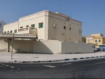 Service  Not Furnished  Doha  Al Duhail  6 Bedrooms