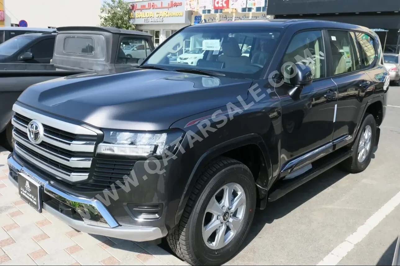 Toyota  Land Cruiser  GXR  2024  Automatic  0 Km  6 Cylinder  Four Wheel Drive (4WD)  SUV  Gray  With Warranty