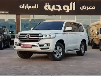 Toyota  Land Cruiser  GXR  2020  Automatic  77,000 Km  6 Cylinder  Four Wheel Drive (4WD)  SUV  White