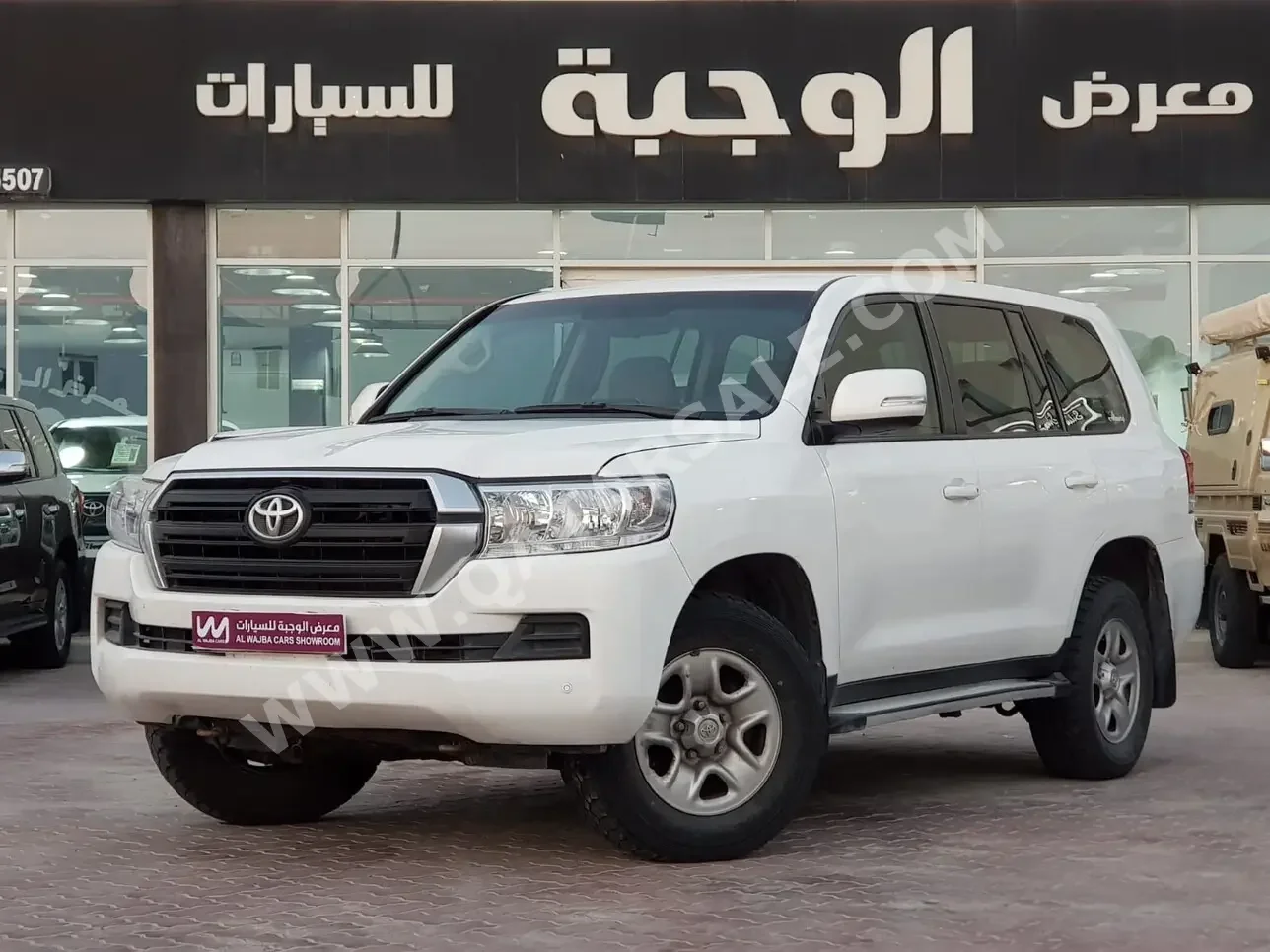 Toyota  Land Cruiser  G  2016  Automatic  480,000 Km  6 Cylinder  Four Wheel Drive (4WD)  SUV  White