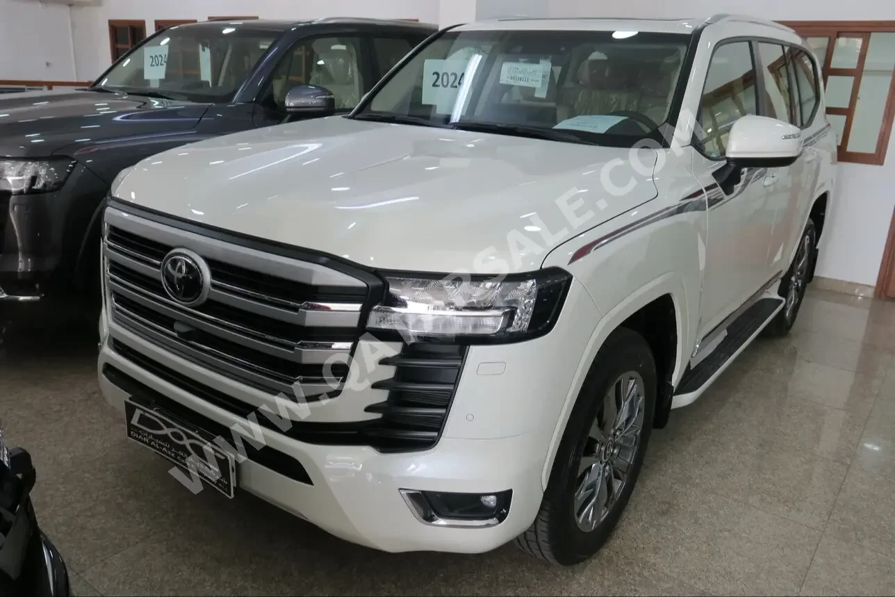 Toyota  Land Cruiser  GXR Twin Turbo  2024  Automatic  0 Km  6 Cylinder  Four Wheel Drive (4WD)  SUV  White  With Warranty