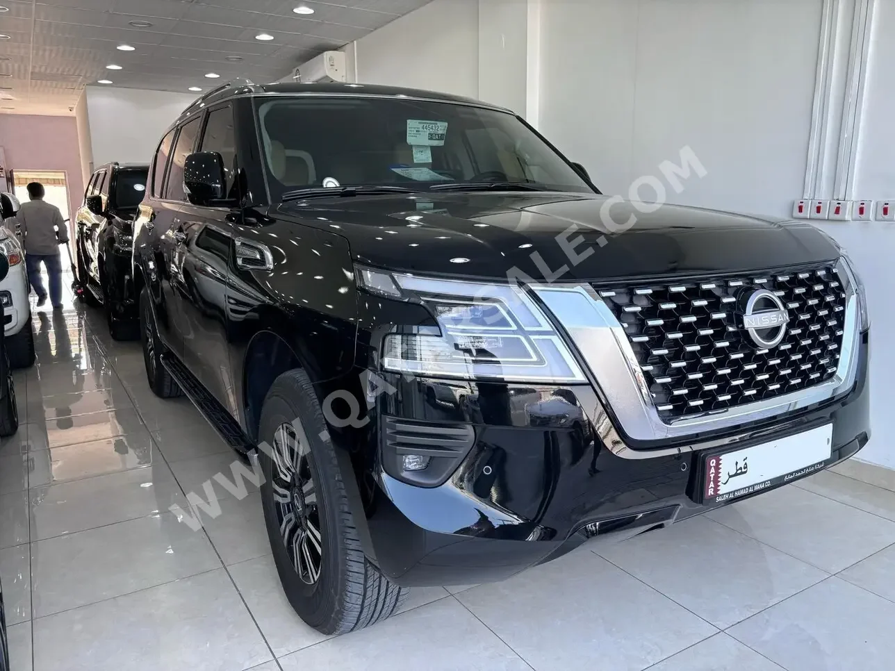 Nissan  Patrol  SE  2024  Automatic  5,000 Km  6 Cylinder  Four Wheel Drive (4WD)  SUV  Black  With Warranty