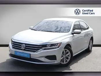 Volkswagen  Passat  SE  2020  Automatic  81,600 Km  5 Cylinder  Front Wheel Drive (FWD)  Sedan  Silver