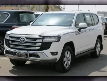 Toyota  Land Cruiser  GXR Twin Turbo  2022  Automatic  71,000 Km  6 Cylinder  Four Wheel Drive (4WD)  SUV  White  With Warranty