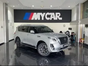 Nissan  Patrol  Platinum  2022  Automatic  67,000 Km  6 Cylinder  Four Wheel Drive (4WD)  SUV  Gray  With Warranty