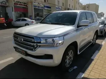 Toyota  Land Cruiser  GXR  2020  Automatic  151,000 Km  6 Cylinder  Four Wheel Drive (4WD)  SUV  Pearl