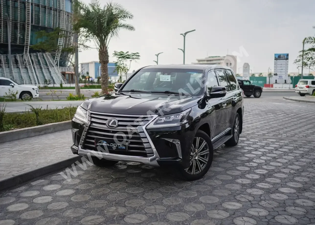  Lexus  LX  570  2017  Automatic  204,000 Km  8 Cylinder  Four Wheel Drive (4WD)  SUV  Black  With Warranty