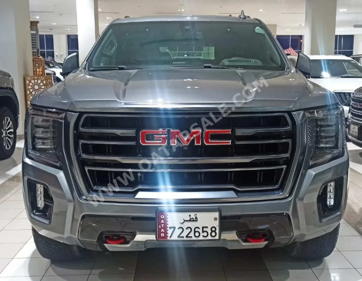 GMC  Yukon  8 Cylinder  SUV 4x4  Black  2022