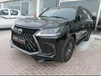 Lexus  LX  570  2017  Automatic  133,000 Km  8 Cylinder  Four Wheel Drive (4WD)  SUV  Black