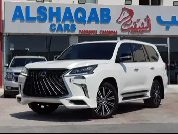 Lexus  LX  570  2018  Automatic  91,000 Km  8 Cylinder  Four Wheel Drive (4WD)  SUV  White