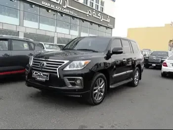 Lexus  LX  570  2013  Automatic  368,000 Km  8 Cylinder  Four Wheel Drive (4WD)  SUV  Black