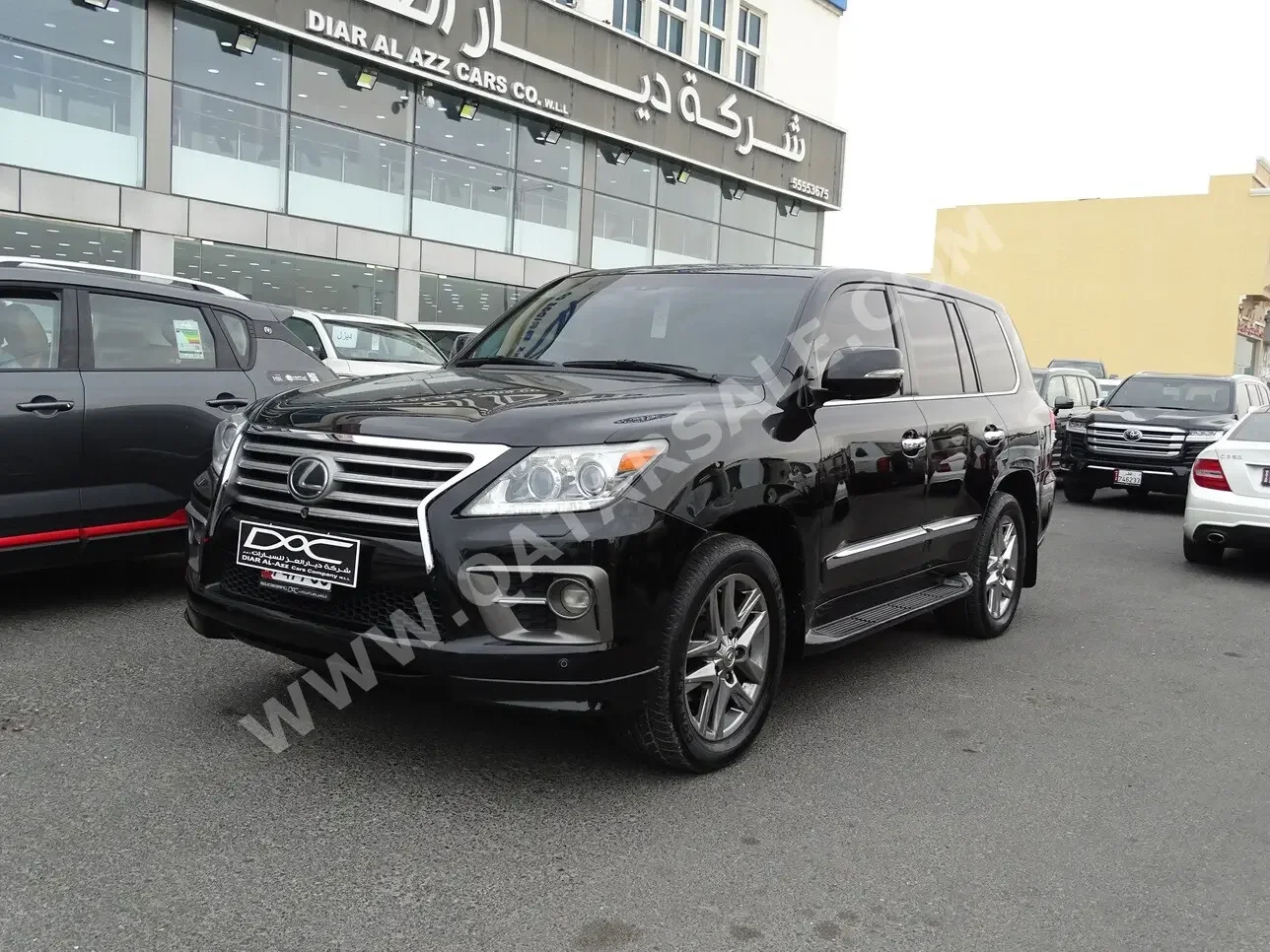 Lexus  LX  570  2013  Automatic  368,000 Km  8 Cylinder  Four Wheel Drive (4WD)  SUV  Black