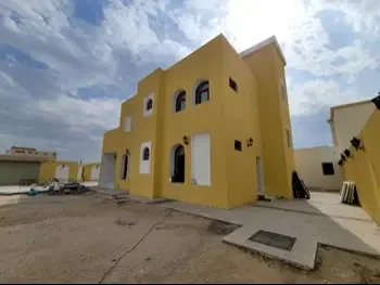 Family Residential  Not Furnished  Al Rayyan  Umm Al Seneem  5 Bedrooms