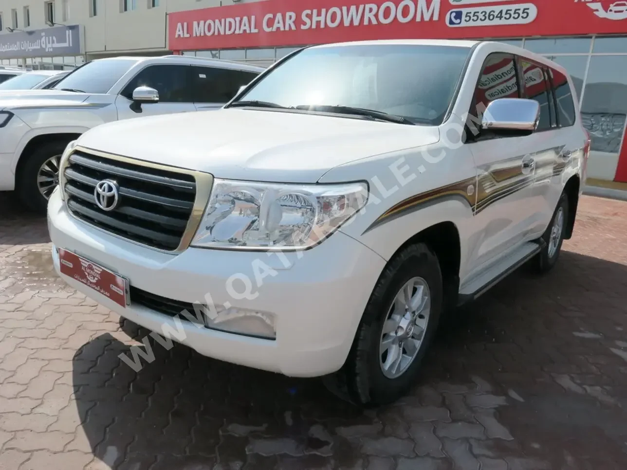 Toyota  Land Cruiser  GXR  2008  Automatic  407,000 Km  8 Cylinder  Four Wheel Drive (4WD)  SUV  White