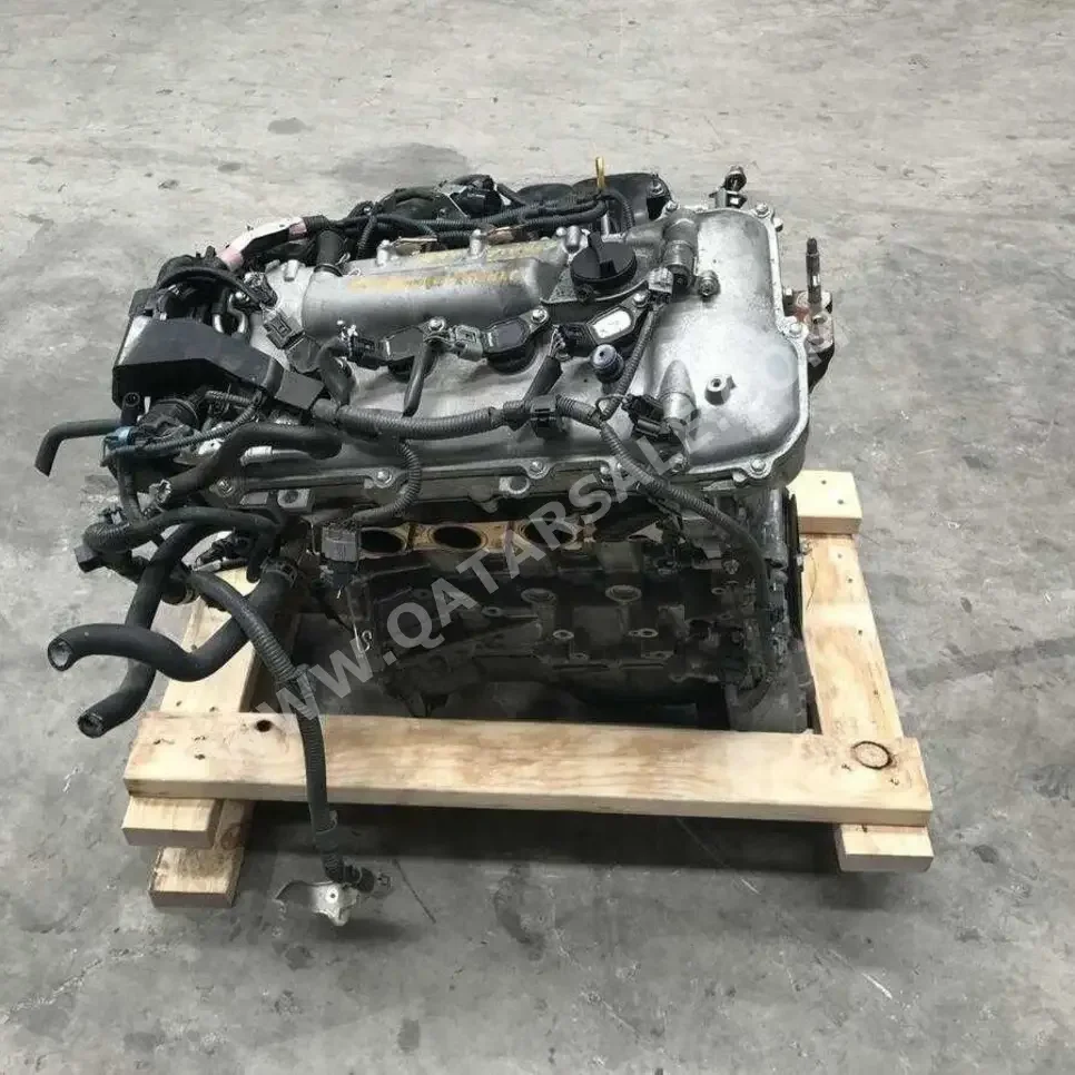 Car Parts Toyota  Corolla  Engine & Engine Parts  India Part Number: 2ZR FF AT 2WD