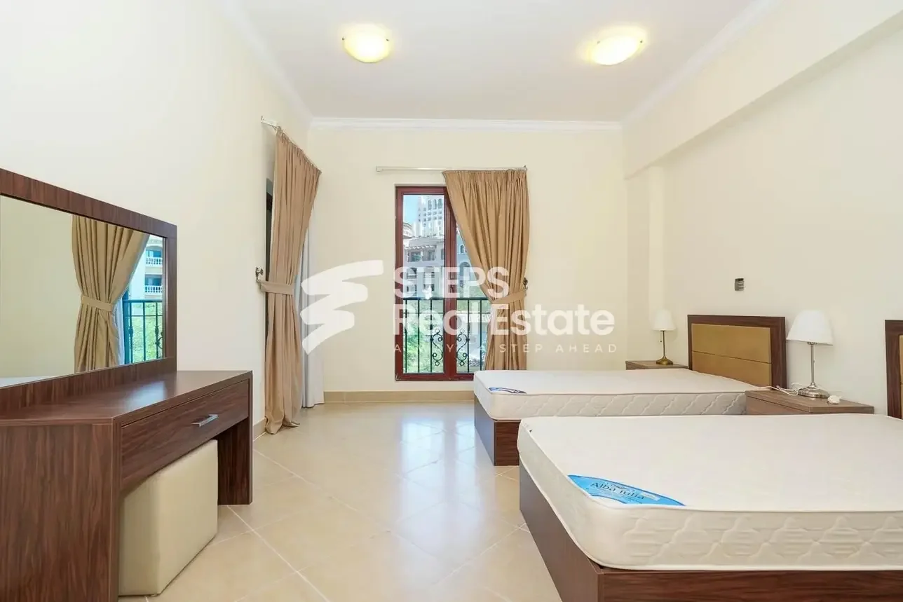 2 Bedrooms  Apartment  For Rent  Doha -  The Pearl  Fully Furnished