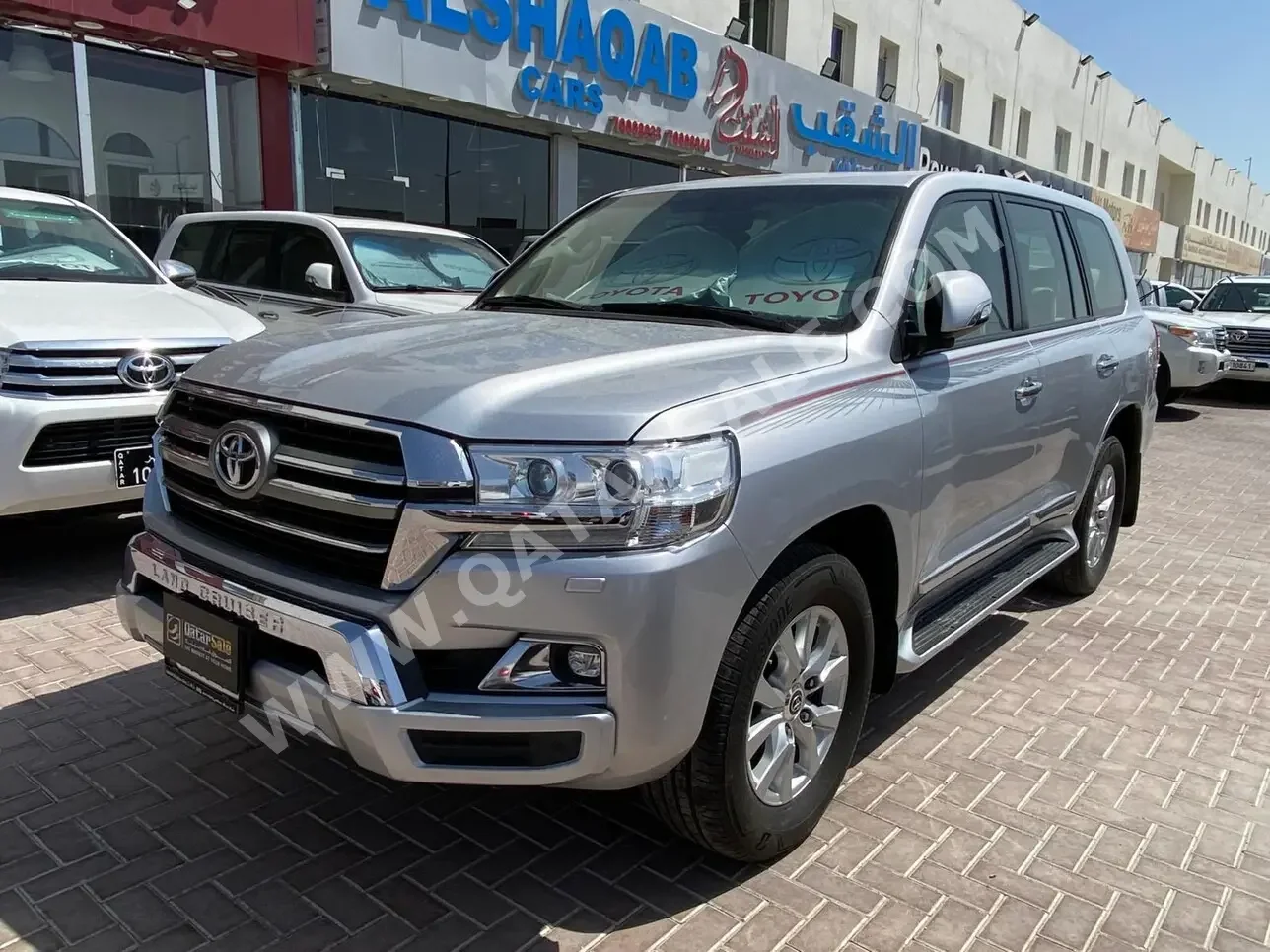 Toyota  Land Cruiser  GXR  2019  Automatic  123,000 Km  8 Cylinder  Four Wheel Drive (4WD)  SUV  Gray