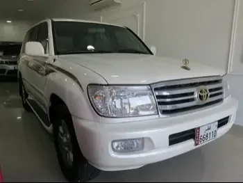 Toyota  Land Cruiser  GXR  2006  Manual  65,000 Km  6 Cylinder  Four Wheel Drive (4WD)  SUV  White