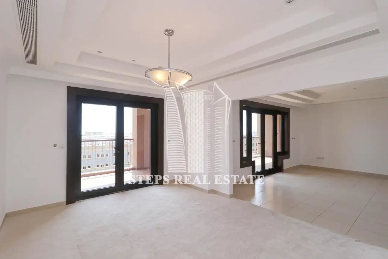 2 Bedrooms  Apartment  For Sale  Doha -  The Pearl  Semi Furnished