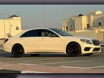 Mercedes-Benz  S-Class  63 AMG  2015  Automatic  109,000 Km  8 Cylinder  Rear Wheel Drive (RWD)  Sedan  White