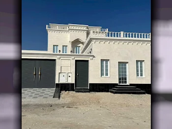 Family Residential  - Not Furnished  - Al Daayen  - Umm Qarn  - 8 Bedrooms