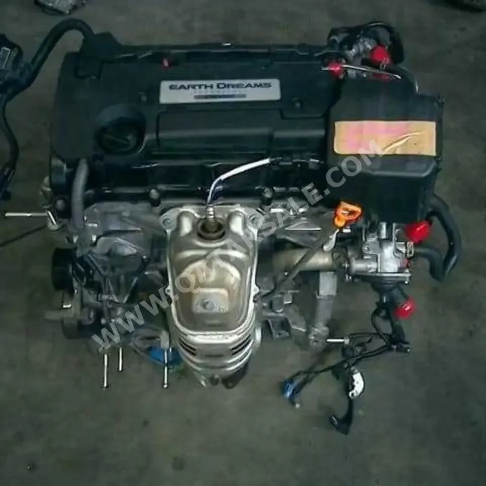 Car Parts Honda  Accord  Engine & Engine Parts Part Number: K24W with Petrol pump